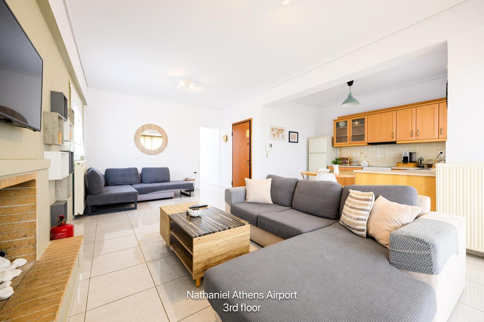 Nathaniel Athens Airport Apartment